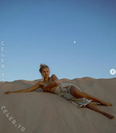Luisa Hartema nude photo 3