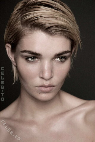Luisa Hartema photo 3