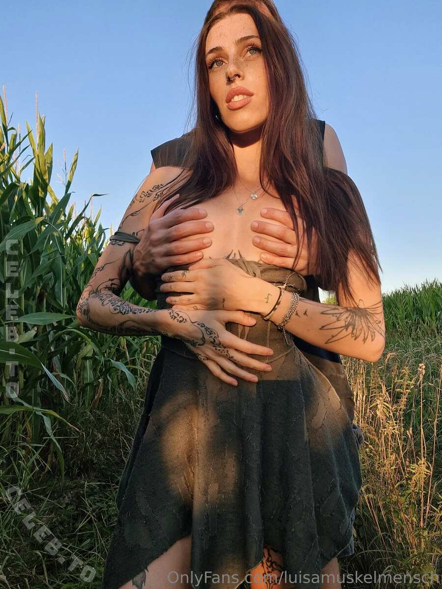 Luisa Muskelmensch nude photo 3