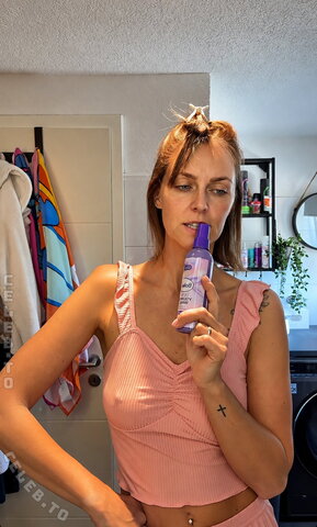 Luise Matejczyk – Nipple piercing in the new story🍒🥵