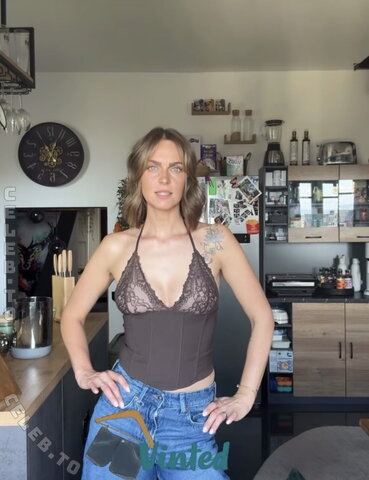 Luise Matejczyk nude photo 15