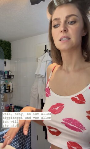 Luise Matejczyk nude photo 3