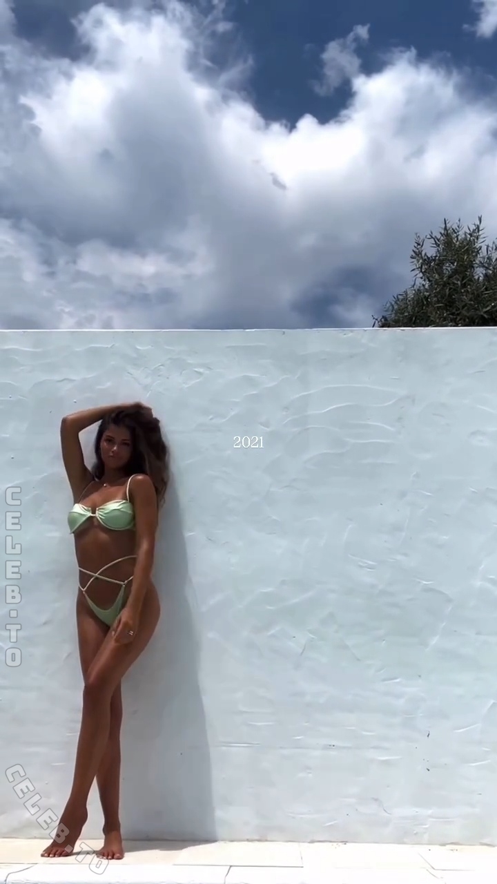 Luisinha Oliveira nude photo 5