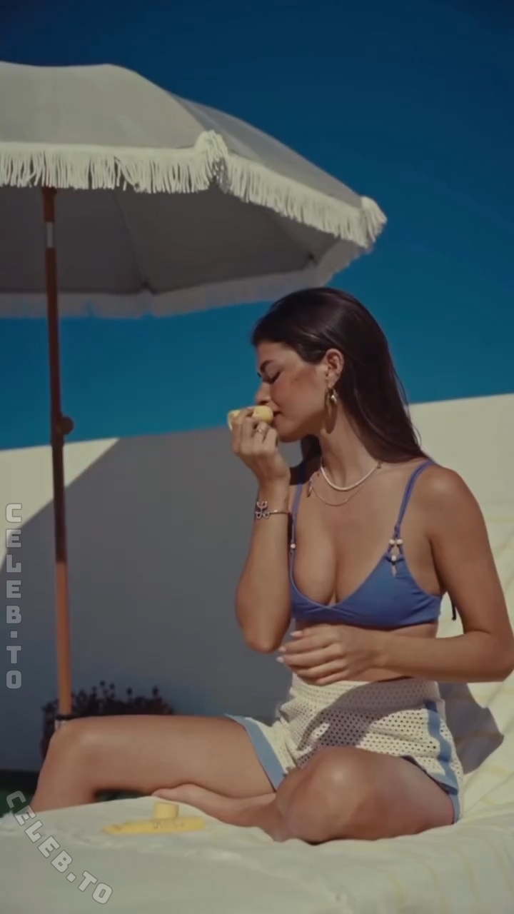 Luisinha Oliveira nude photo 7