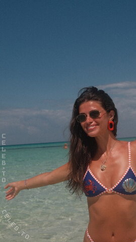 Luisinha Oliveira nude photo 15