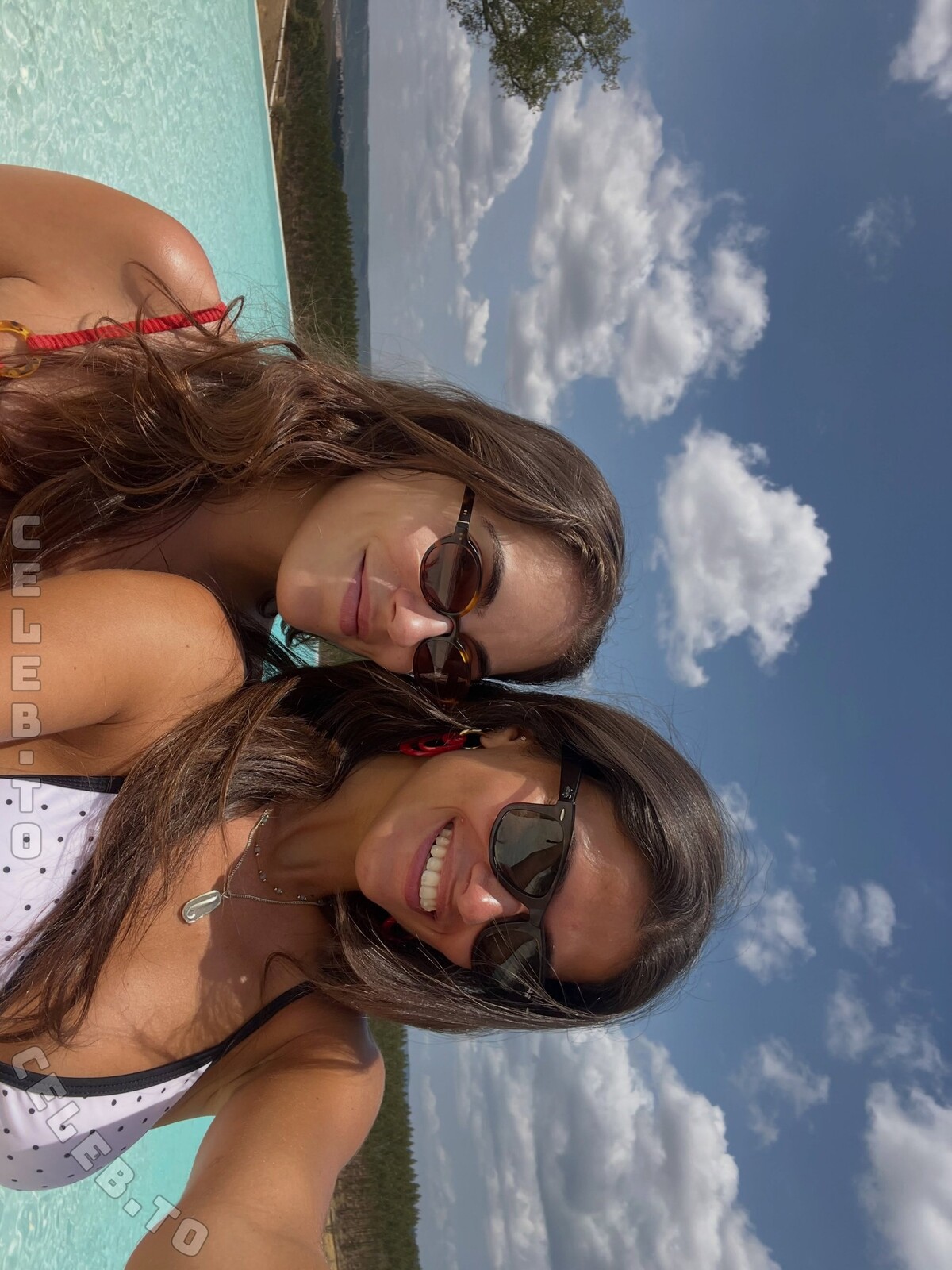 Luisinha Oliveira nude photo 4