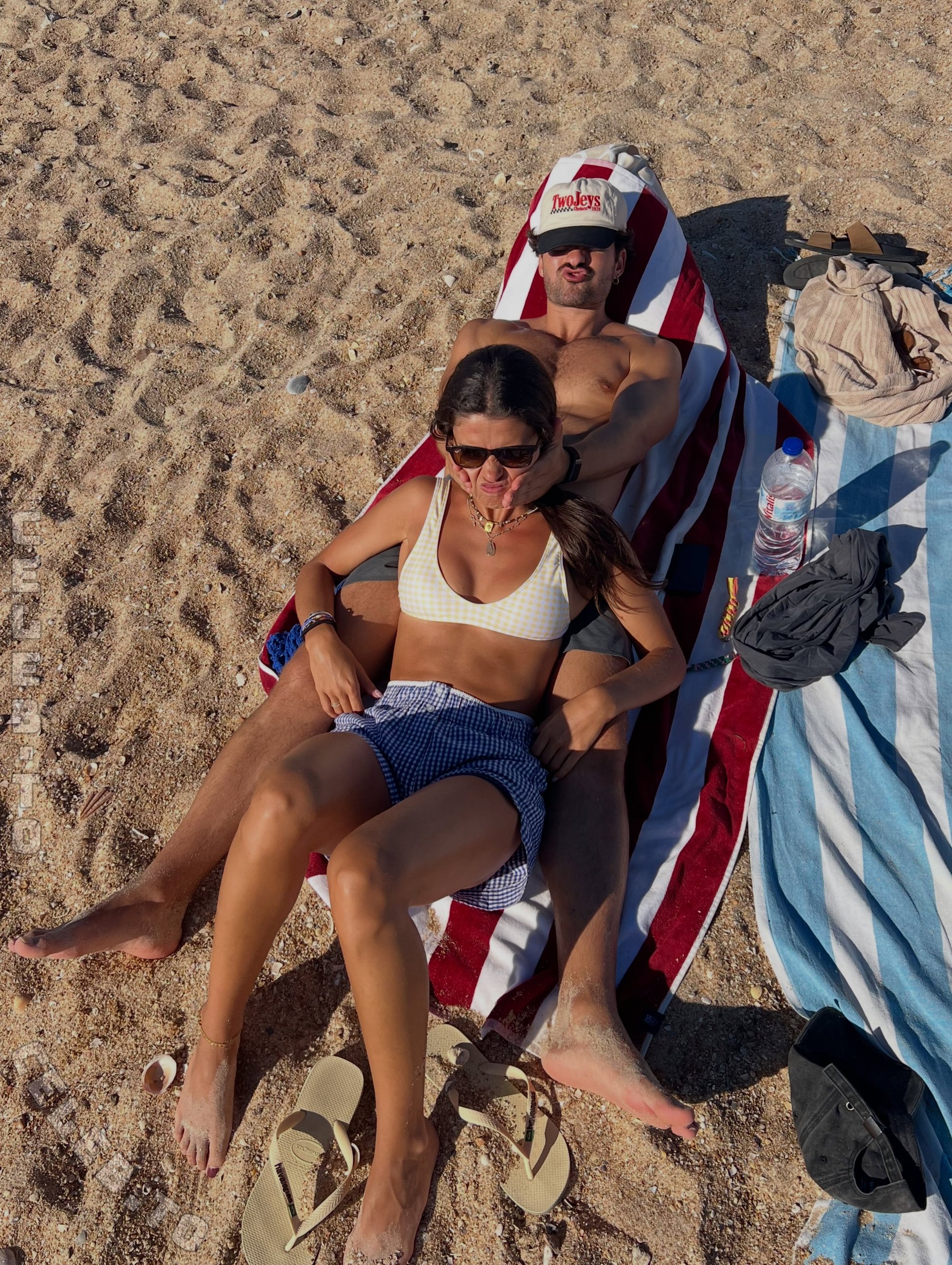Luisinha Oliveira nude photo 4