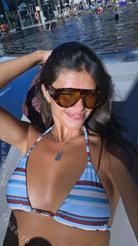 Luisinha Oliveira nude photo 30