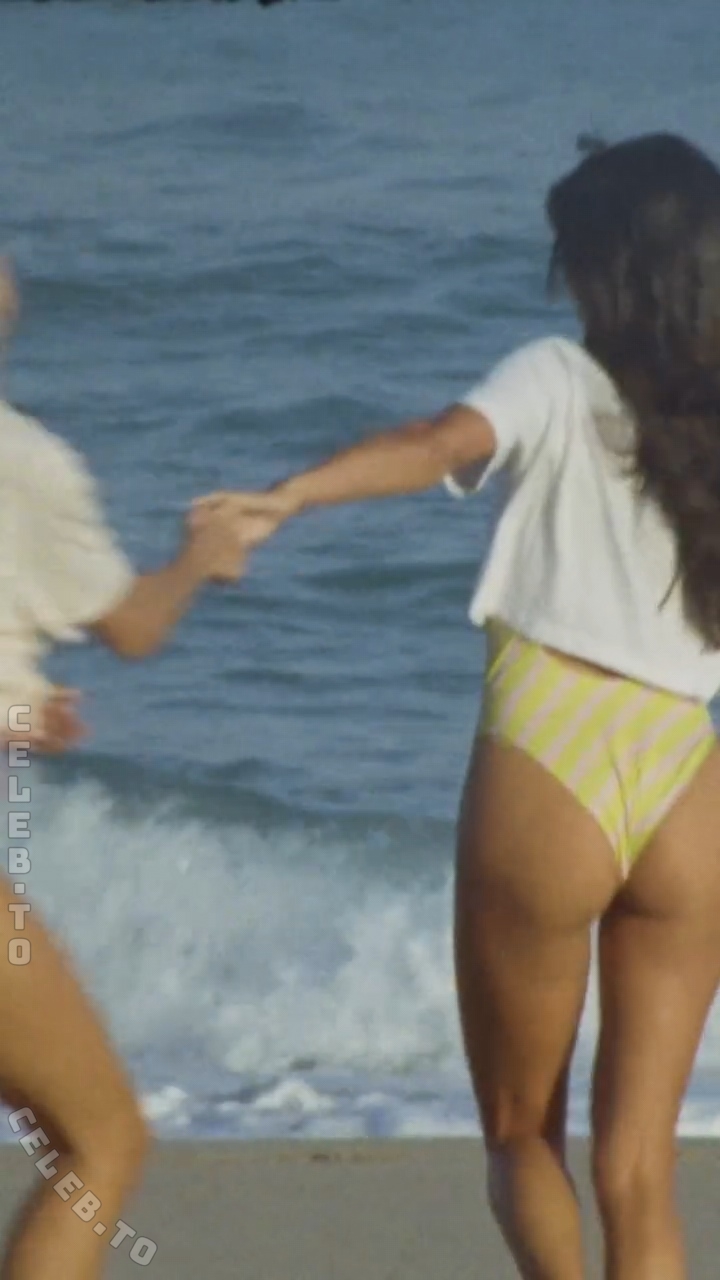 Luisinha Oliveira nude photo 5