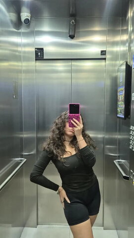 Luiza Velloso nude photo 1