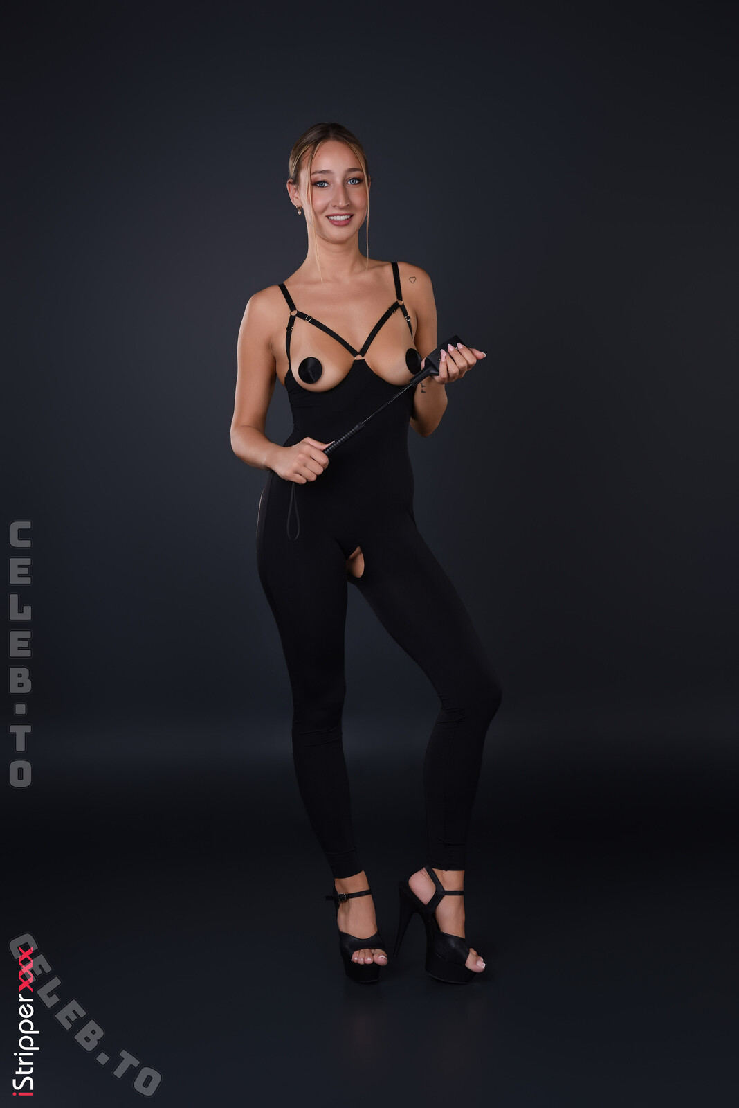 Lula Stocch nude photo 2