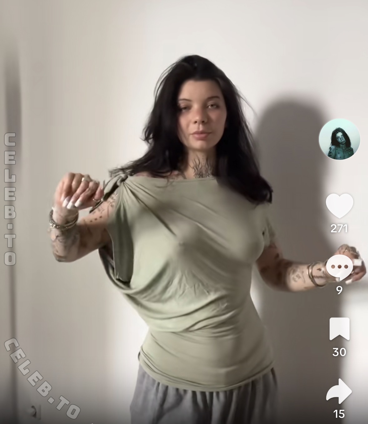 Luna Antonia nude photo 4