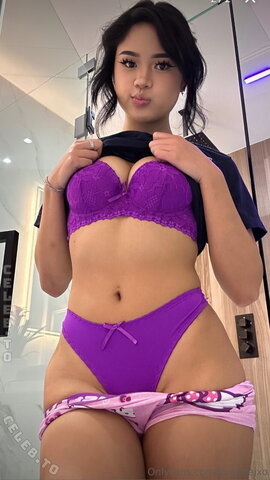 Luna Mei nude photo 30