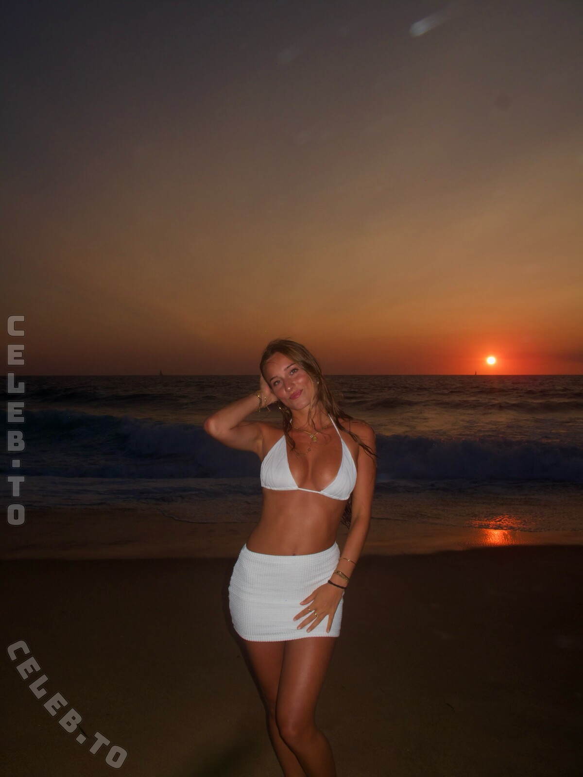 Lunaa_mlt nude photo 3