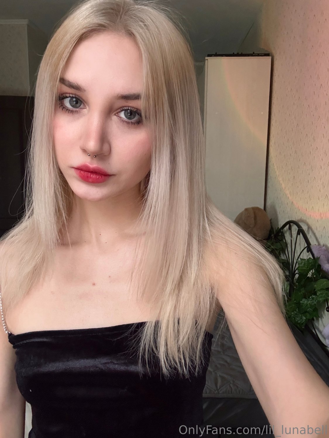 Lunabell https: nude photo 1