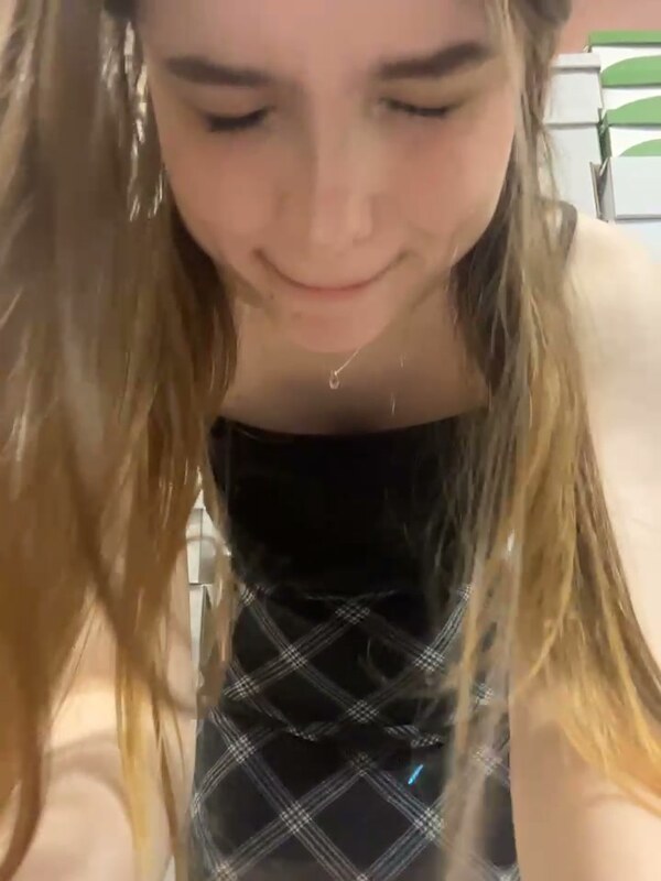 Lunabelle nude photo 3