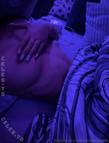 Lunagymgirl nude photo 17