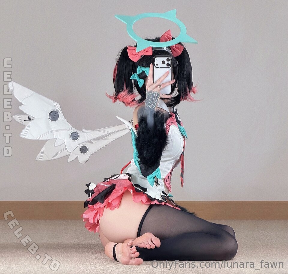 lunara_fawn nude photo 3