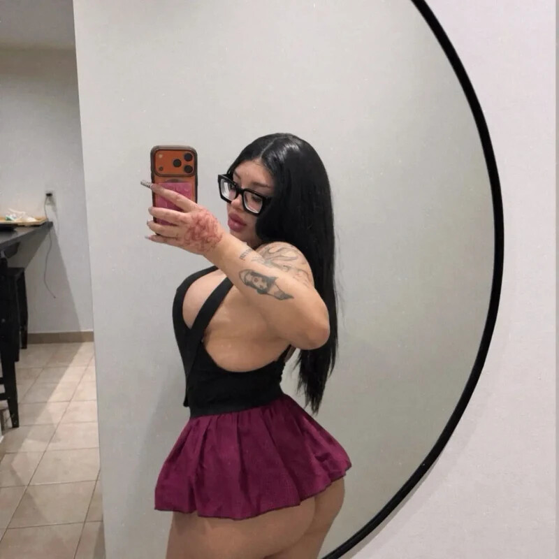 Lunatica nude photo 3