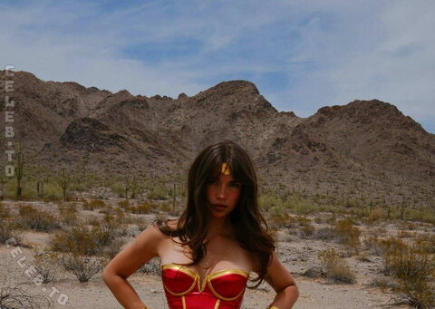 Lunchbaglujan / Haylujan nude photo 23