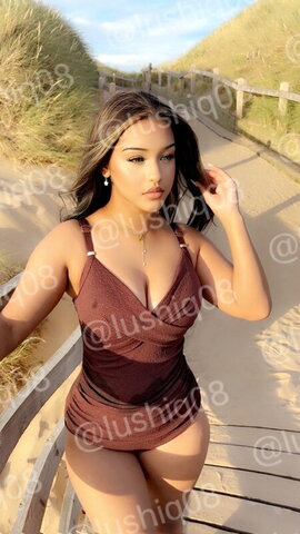 lushiq08 Sexy (4 photos)