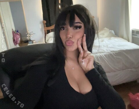 luvedbyhannah nude photo 42