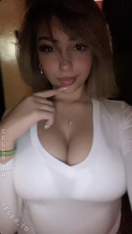 luvedbyhannah nude photo 16