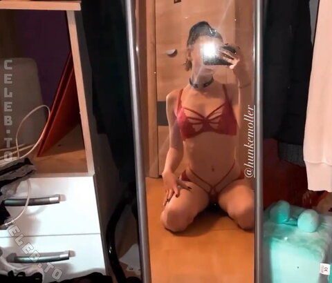 Lxnx.mxuxexn nude photo 14