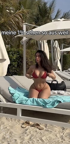 Lya Aylin – What a body 😍