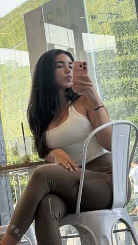 Lya Aylin Fresh (1 photo)