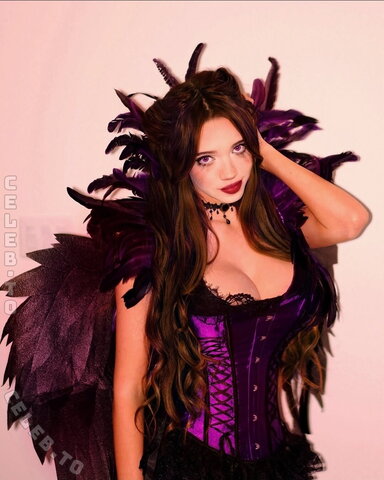 Lydia Violet – Cosplay Insta
