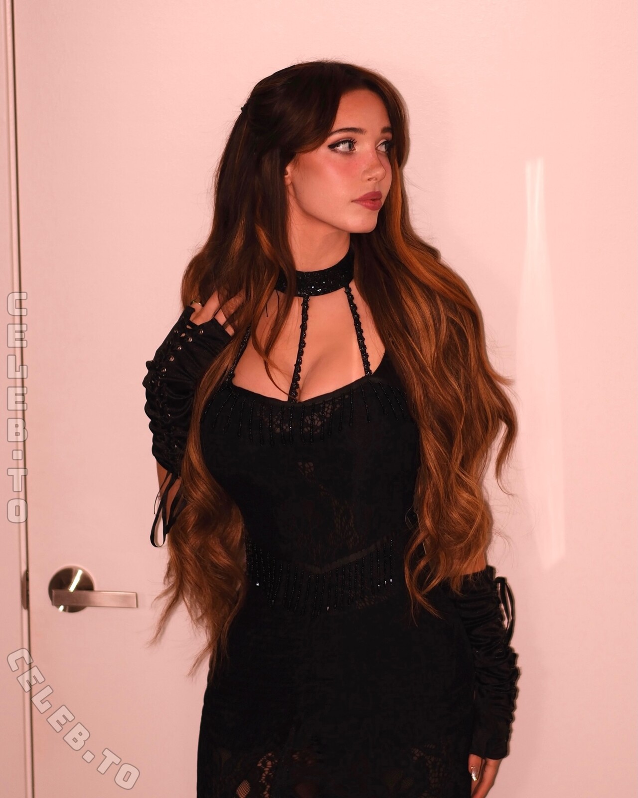 Lydia Violet nude photo 7