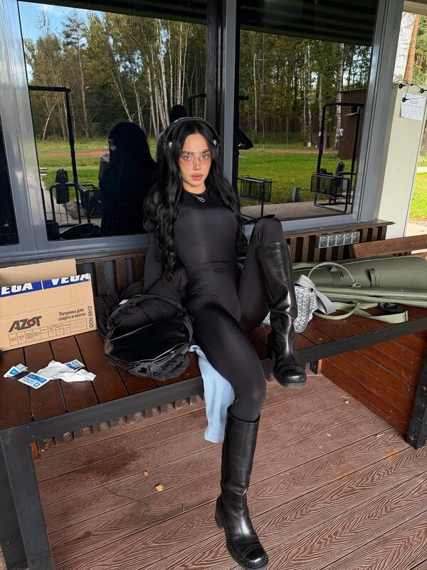 lyna_com nude photo 2