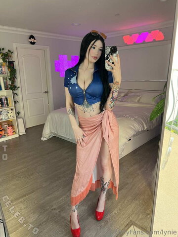 lynienicole nude photo 51