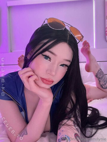 lynienicole nude photo 10