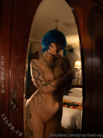 lyracr0w0 nude photo 124