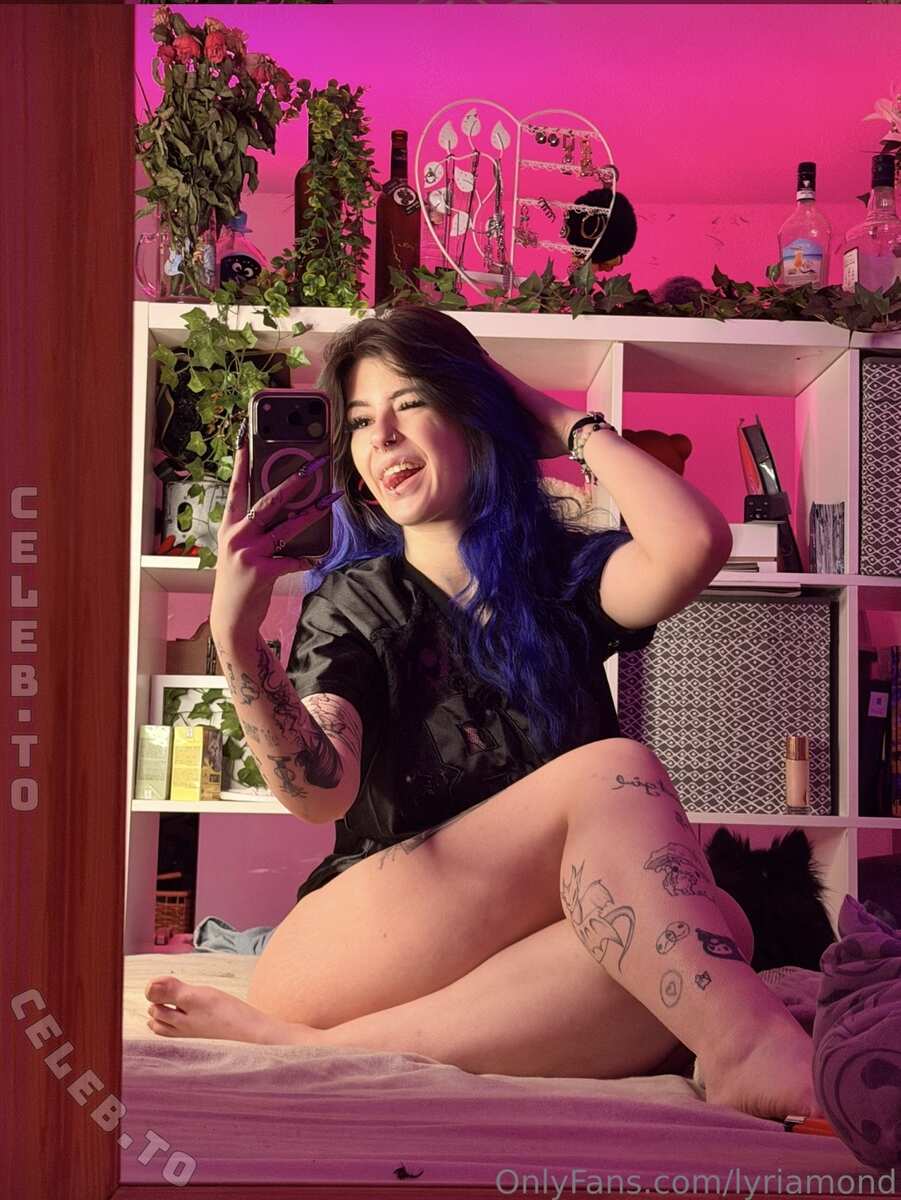 lyriamond nude photo 2