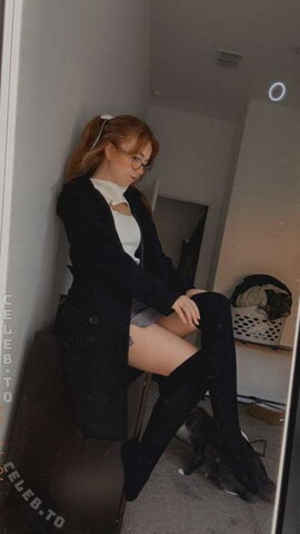 lyssaurora nude photo 1265