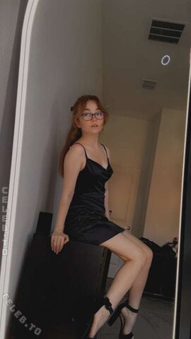 lyssaurora nude photo 1225