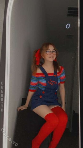 lyssaurora nude photo 1202