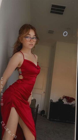 lyssaurora nude photo 1180