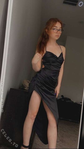 lyssaurora nude photo 1107