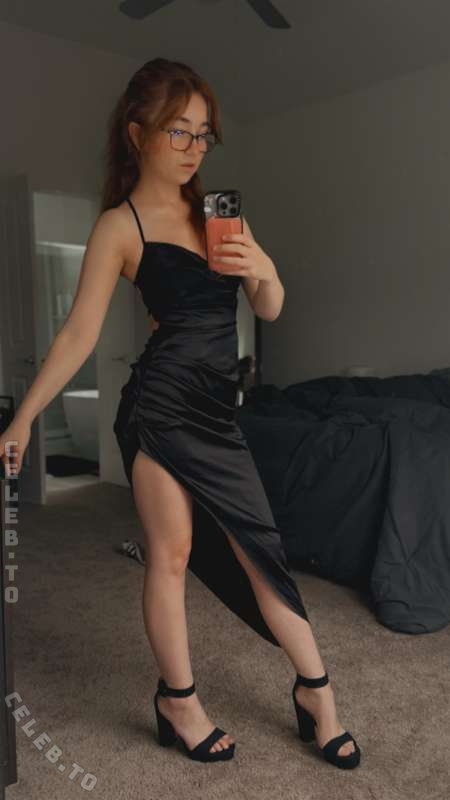 lyssaurora nude photo 2