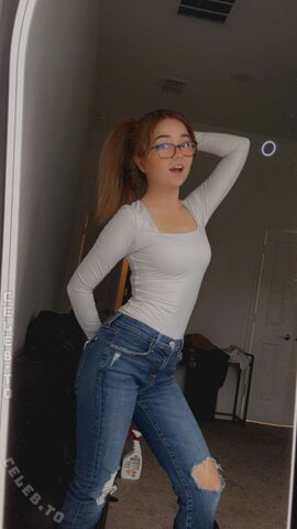 lyssaurora – Daily Fits! 08.12.2024 Outfit 1