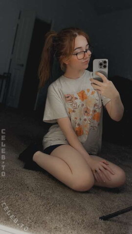 lyssaurora nude photo 835