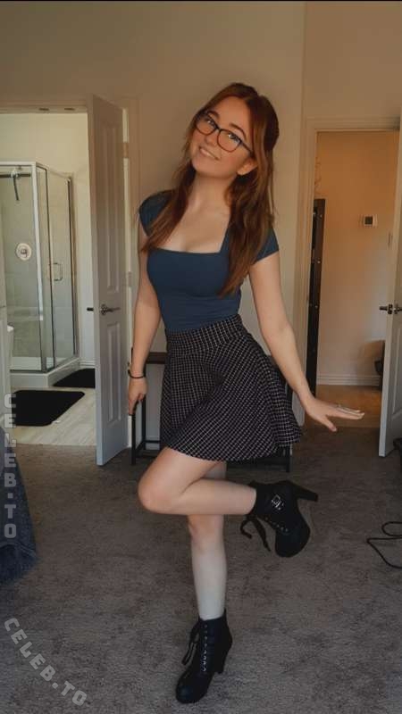 lyssaurora nude photo 2