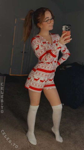 lyssaurora nude photo 700
