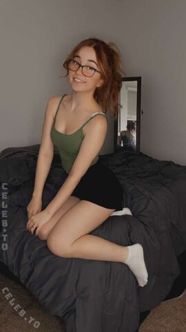 lyssaurora nude photo 11