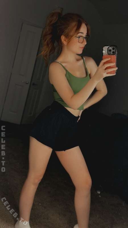 lyssaurora nude photo 18