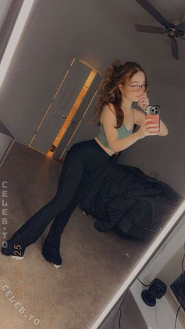 lyssaurora nude photo 36